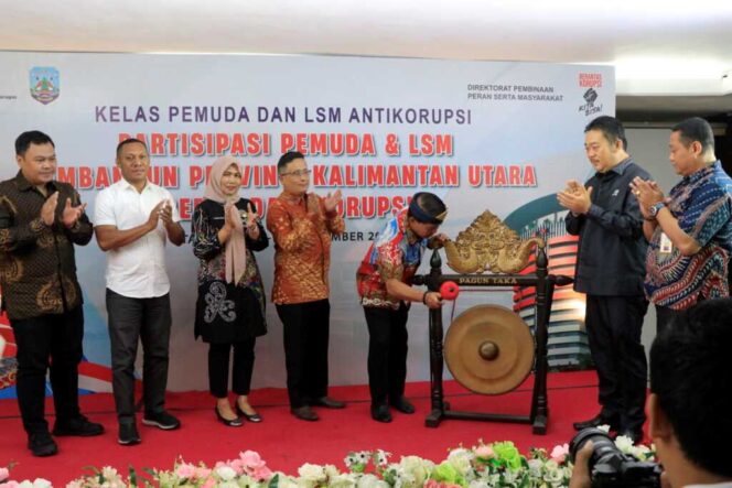 
 Buka Kelas Pemuda Anti Korupsi, Gubernur : Integritas Perlu Dimiliki Setiap Orang