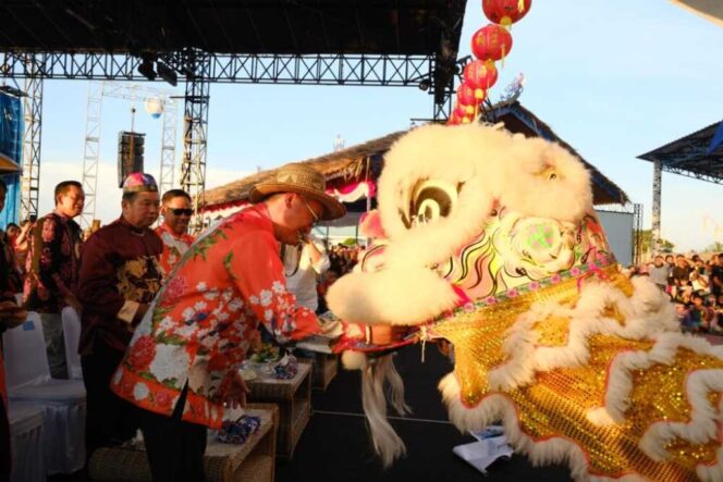 
 PSMTI Malinau Ikut Meriahkan Festival Irau ke-10, Bupati Wempi: Terus Merawat dan Menjaga Bumi intimung