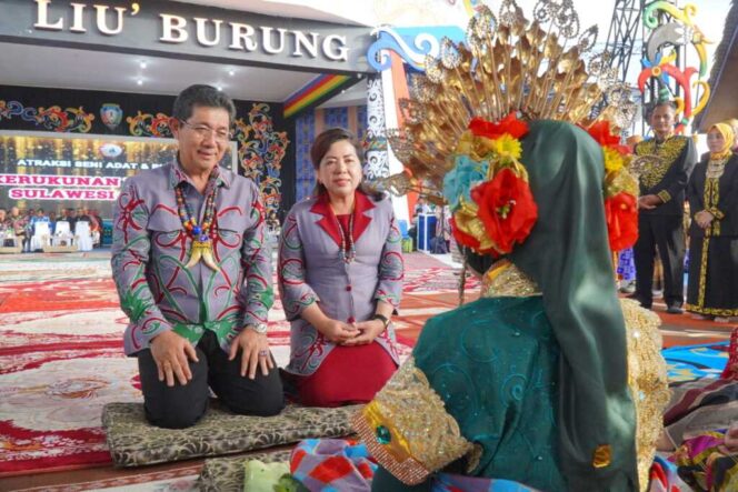 
 Wagub dan Ketua TP-PKK Kaltara Ikut Ramaikan Atraksi Budaya di Malinau