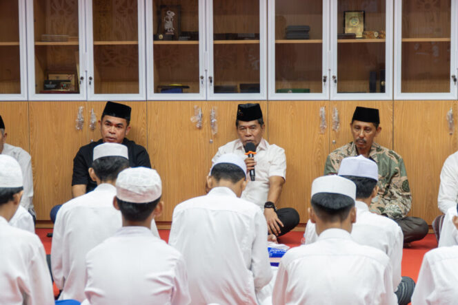 
 Gubernur Beri Motivasi ASN agar Meningkatkan Kinerja