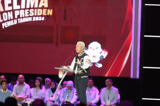 
 Debat Kelima Capres, Ganjar Tekankan 3 Bagian Penting Cara Bangun Indonesia Beradab