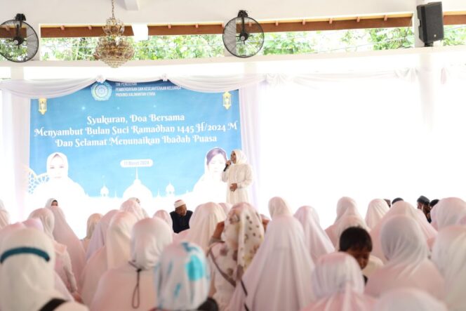 
 Syukuran dan Doa Bersama Sambut Ramadan 1445 H, Rahmawati Umumkan Rumah Jabatan Terbuka Untuk Tarawih dan Buka Puasa Untuk Masyarakat
