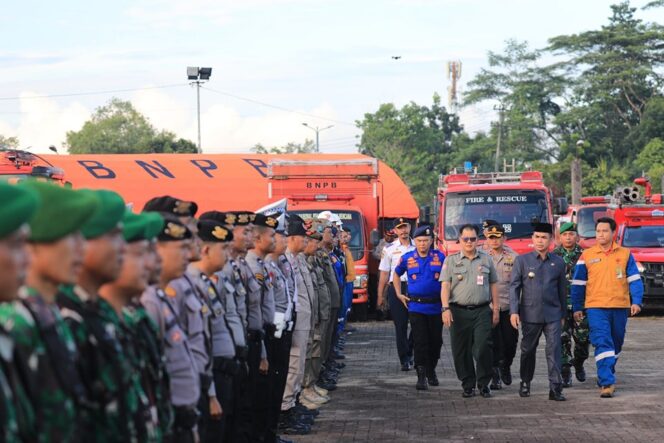 
 Pj Wali Kota Tarakan Pimpin Apel Gelar Pasukan Simulasi Penanggulangan Keadaan Darurat