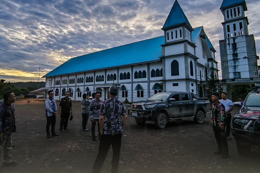 Usai Kegiatan Rakor Perbatasan, Bupati Wempi