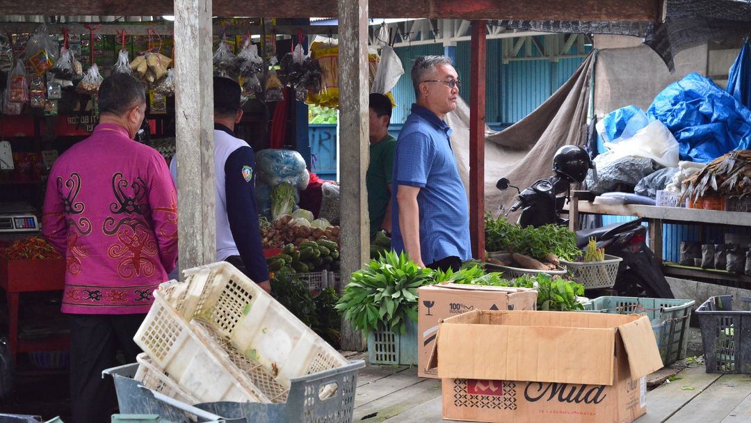 Bupati Malinau Tinjau Pasar Pelangi, Pastikan Titik yang Harus Dibenahi 1