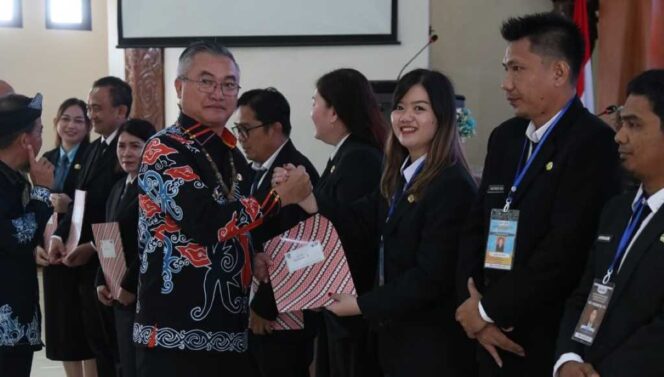 
 Bupati Malinau Melepas dan Menutup Secara Resmi Kegiatan PKP dan PKA Kelas Kabupaten Malinau Tahun 2024