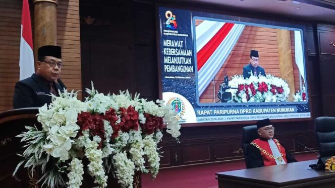 
 Sekretaris DPRD, Sampaikan SK Unsur Pimpinan DPRD Nunukan
