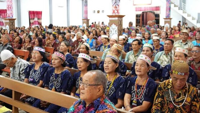 
 Natal Lansia Oikumene 2024, Lansia adalah Teladan bagi Keluarga, Gereja dan Masyarakat
