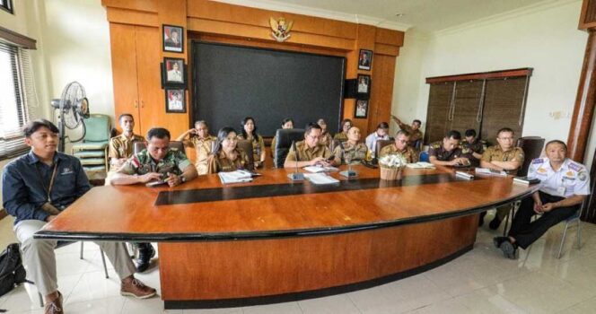 
 Asisten Perekonomian dan Pembangunan, Hadiri Rapat Koordinasi Pengendalian Inflasi Bersama Mendagri