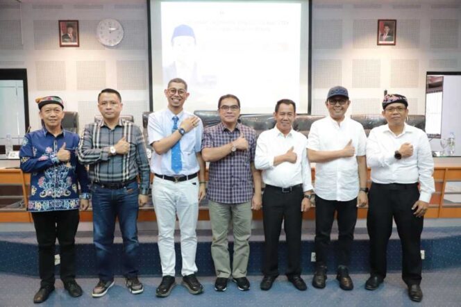 
 Upaya Peningkatan Kualitas SDM, 5 Pejabat Pemprov Kaltara Berhasil Raih Gelar Doktor Unhas