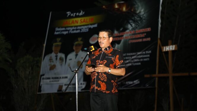 
 Wagub Ingkong Serukan Damai Sejahtera Kristus Dimulai dari Keluarga