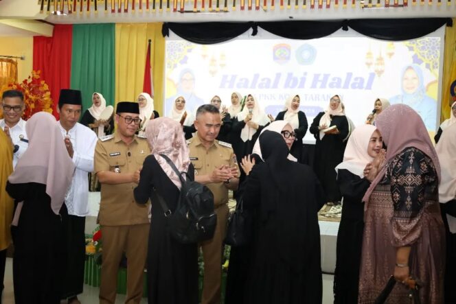 
 Wali Kota beserta Wakil Wali Kota Tarakan Hadiri Acara Halal Bi Halal Tim Penggerak PKK Kota Tarakan