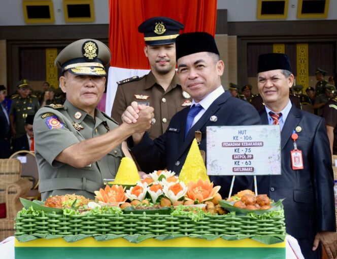 
 Pj. Sekprov Bustan Pimpin Apel Kesiapsiagaan Nasional se-Kaltara