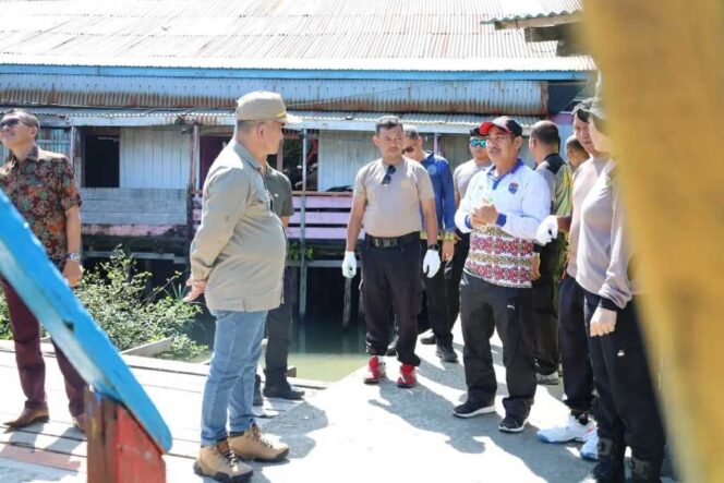 
 Wali Kota Meninjau Perkembangan Program Kampung Warna-Warni dan Kampung Tematik Bebas Narkoba