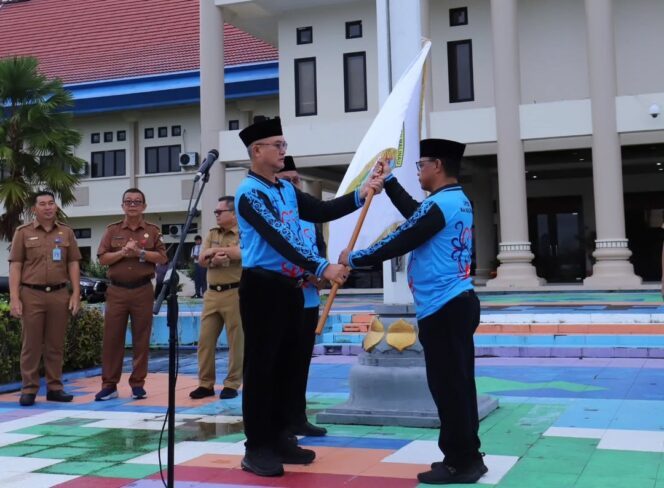 
 Bupati Malinau Wempi Mawa Melepas Kalifah STQH I Tingkat Provinsi Kaltara
