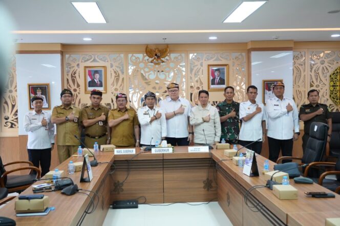 
 Respon Positif Gagasan Dubes Seychelles, Gubernur Instruksikan Perangkat Daerah Segera Bentuk Tim