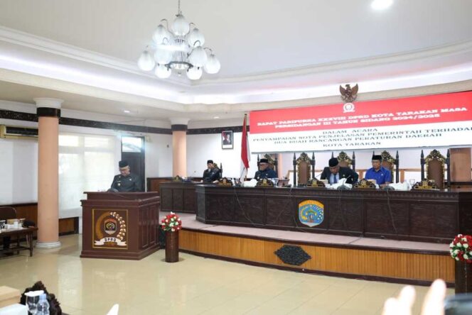
 Wali Kota Tarakan Sampaikan Nota Penjelasan Dua Raperda dalam Rapat Paripurna DPRD