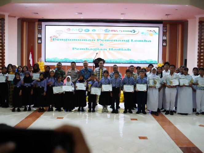 
 Bupati Wempy Mawa Tutup Puncak Hari Anak Nasional Tingkat Kabupaten Malinau Tahun 2025