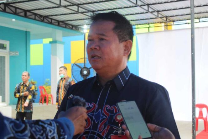 
 Sekretaris Daerah Kabupaten Malinau, Dr. Ernes Silvanus, S.Pi., M.M., M.H.