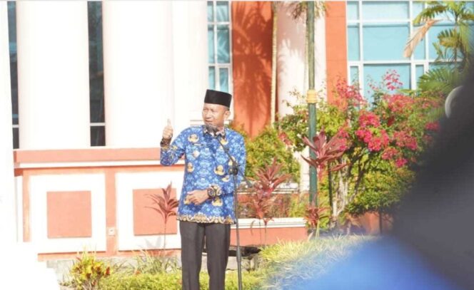 
 Hadiri Apel Korpri Gabungan OPD, Wabup Hermanus Ajak ASN Laksanakan 7 Core Values