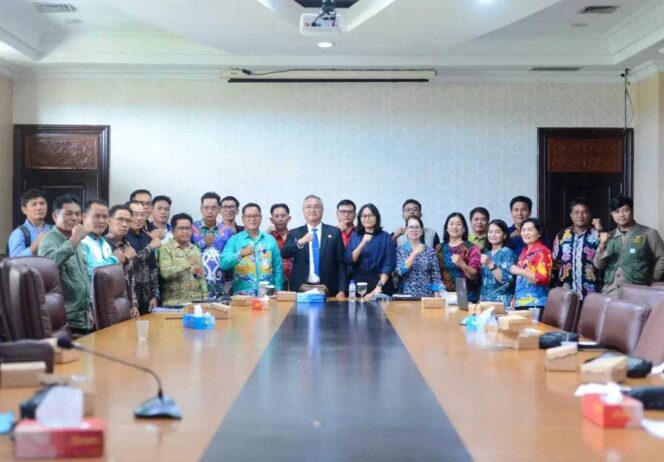 
 Komitmen Bupati Wempi, PLTA Batoq Kelo Harus Bisa Memberi Dampak Positif Bagi Masyarakat Sungai Boh yang Terdampak