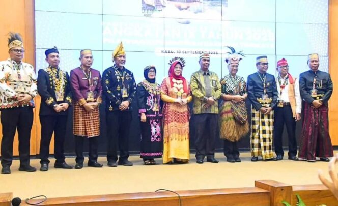
 Sekda Nunukan Hadiri Seminar dan Pameran Proyek Perubahan PKN II Angkatan IX di Makassar
