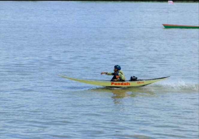 
 Balap Ketinting Meriahkan IRAU Malinau, Peserta Unjuk Skill dan Kebersamaan