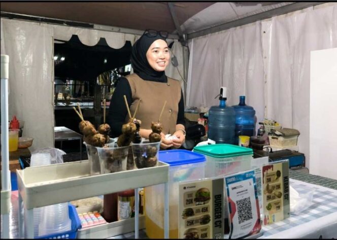 
 Dapur Cimoy, Rasa yang Mengantarkan Rezeki di Festival IRAU: Raup Untung Jutaan Rupiah