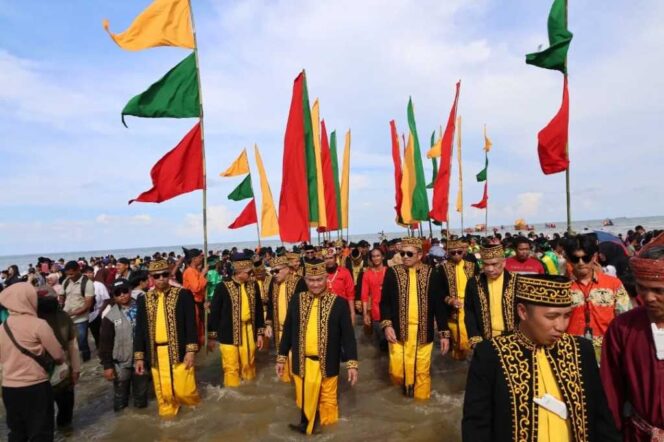 
 Festival Iraw Tengkayu XIV Sukses Digelar, Masuk 110 Event Nasional