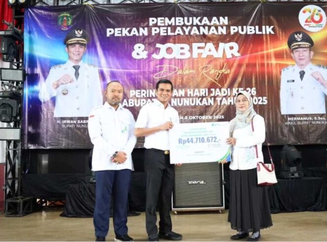 
 Irwan Sabri Resmi Buka Perayaan Peringatan HUT Kabupaten Nunukan ke-26 Tahun Dengan Job Fair dan Pekan Pelayanan Publik