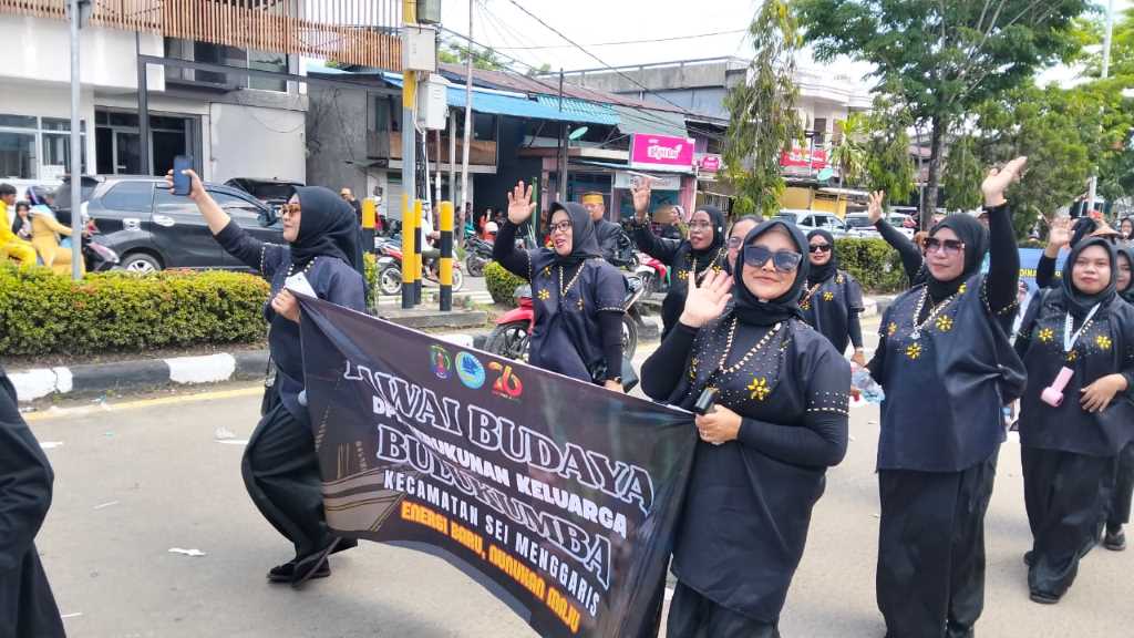 Pawai Budaya Kajang Meriahkan Hari Jadi ke-26 Kabupaten Nunukan 2
