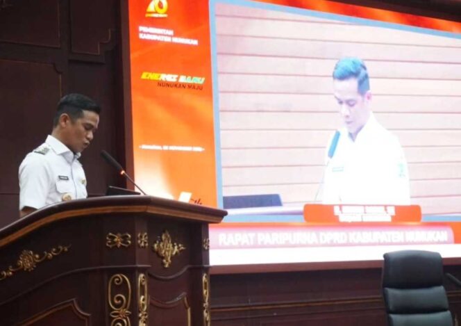 
 Bupati Nunukan Sampaikan Jawaban Pemerintah atas Pandangan Umum Fraksi DPRD Terkait Pembentukan Tiga Desa Baru