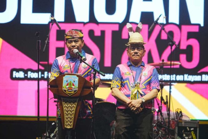 
 Gubernur Penutupan Benuanta Fest 2K25 di Kebun Raya Bundayati