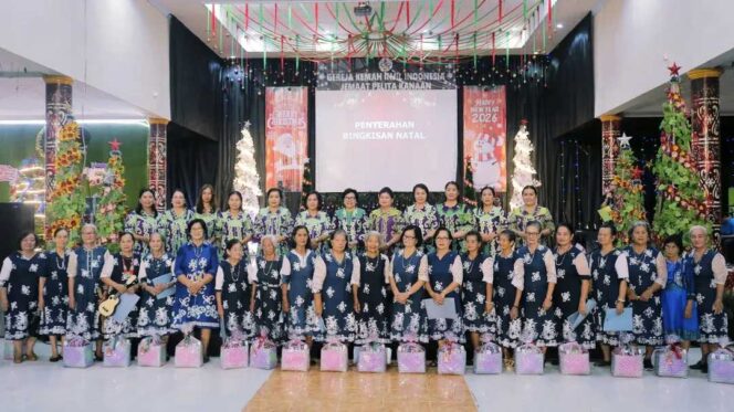 
 Perayaan Natal Perkauan GKII Daerah Malinau: “Perempuan Berperan Mewujudkan Pembaruan”