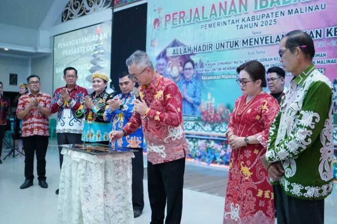 
 Rayakan Malam Natal di Desa Wisata Long Loreh, Bupati Wempi Dorong Generasi Unggul Bangun SDM Malinau