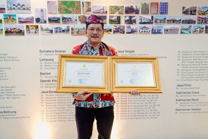 
 Ubek Dayak dan Batu Narit Pa’manit Kaltara Resmi Diakui sebagai Warisan Budaya Nasional