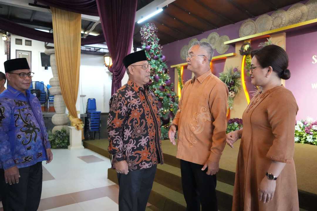 Wabup Malinau Jakaria dan Sejumlah OPD Sambangi Kediaman Bupati Wempi Mawa