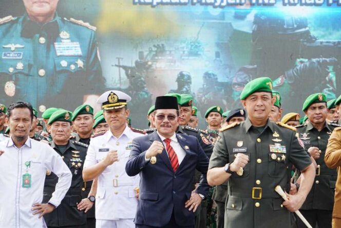 
 Wagub Apresiasi Tradisi Penerimaan dan Pelepasan Pangdam VI/Mulawarman, Tegaskan Sinergi Pemprov dan TNI