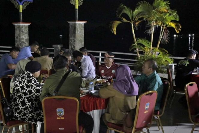 
 Dari Sungai ke Meja Makan, Gubernur Ajak Pelajar Gemar Makan Ikan