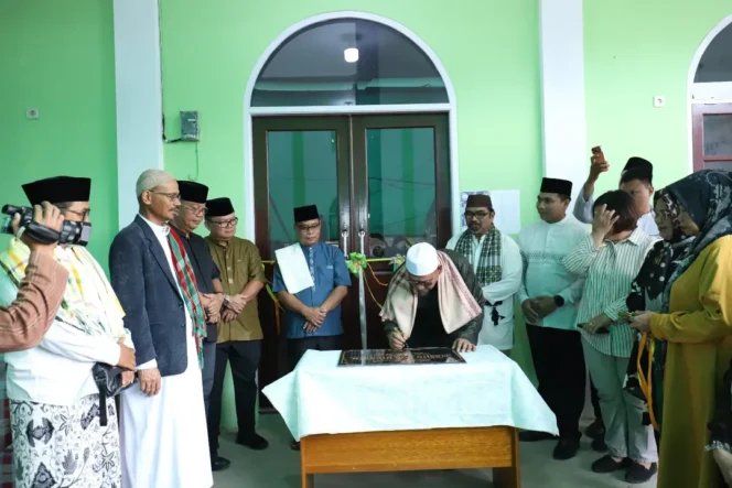 
 Pererat Silaturahmi, Wabup Resmikan Masjid Nur Hidayah Desa Gong Solok dalam Agenda Safari Rahmadhan