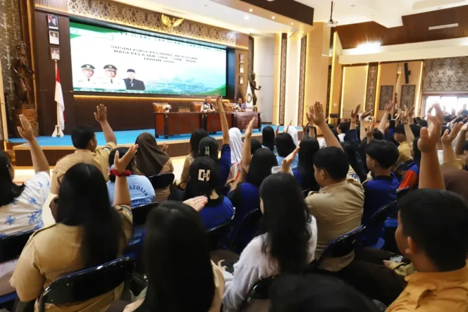 
 Bupati Malinau Sosialisasikan Peluang Beasiswa Tahun 2026 Bagi Pelajar SMA/SMK/MAN