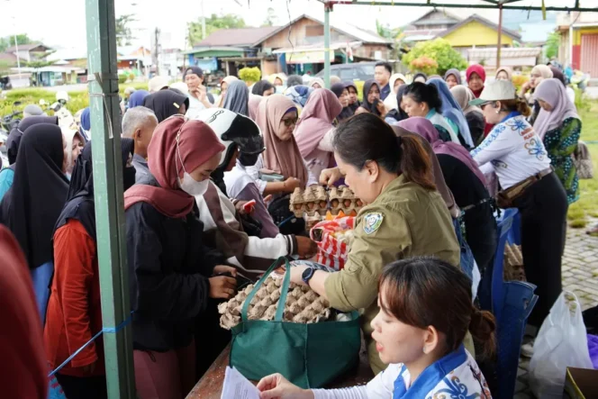 
 Ramadhan Berkah, Pasar Murah Bantu Warga Dapatkan Sembako Lebih Murah