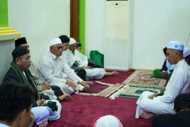 
 Wakil Bupati Malinau Melaksanakan Shalat Idul Fitri 1447 H di Masjid Agung Darul Jalal