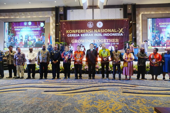 
 Wagub Hadiri Kornas X GKII, Tegaskan Peran Strategis Organisasi Keagamaan