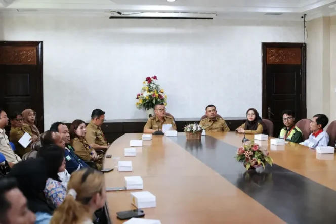
 Pemkab Malinau Dorong Perusahaan Go Digital, Sosialisasikan Wajib Lapor Ketenagakerjaan