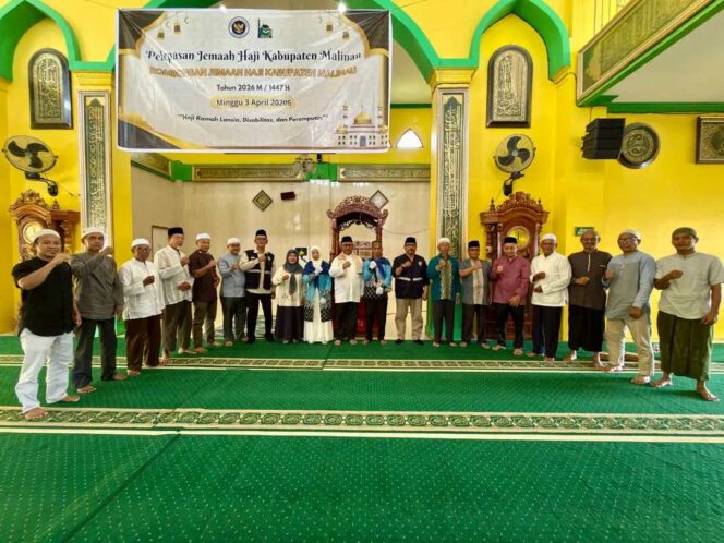 
 Wabup Jakaria Lepas Keberangkatan Dua Jamaah Haji Malinau
