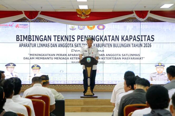 
 Buka Bimtek Satlinmas Bulungan, Sanusi Tekankan Peran Strategis Linmas