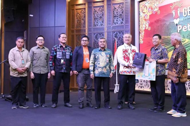 
 Bupati Wempi Mengajak Masyarakat Tingkatkan Literasi dan Iklusi Keuangan Untuk Kesejahteraan Pertanian di Malinau