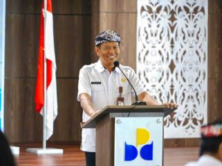 TERINTEGRASI: Asisten Bidang Administrasi Umum Setdaprov Kaltara, Dr. Taufik Hidayat, S.TP., M.Si., membuka Sosialisasi Surat Edaran Pembayaran Pengadaan Barang dan Jasa Melalui E-Katalog v6 dengan LS pada SP2D Online, di Gedung Kantor Bankaltimtara, Rabu (24/6). 
