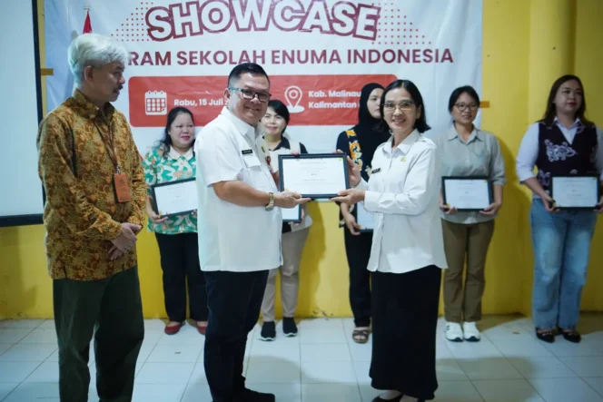 
 Empat Tahun Dampingi Anak Belajar, Program Sekolah Enuma Tinggalkan Jejak Literasi dan Teknologi Bagi Anak Malinau
